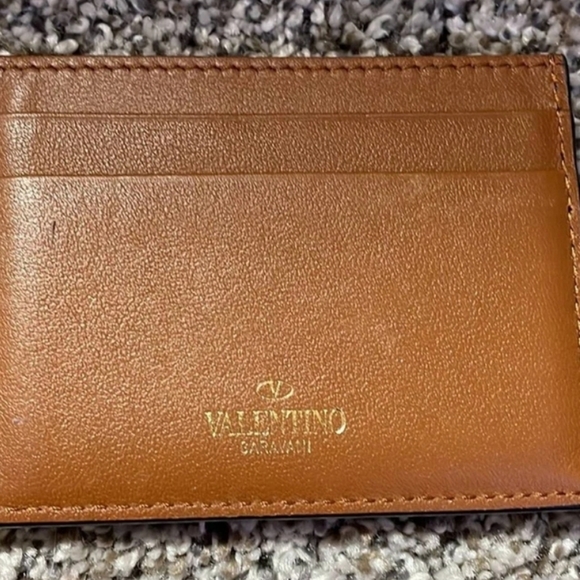 Valentino Garavani Card Holder - Picture 2 of 9